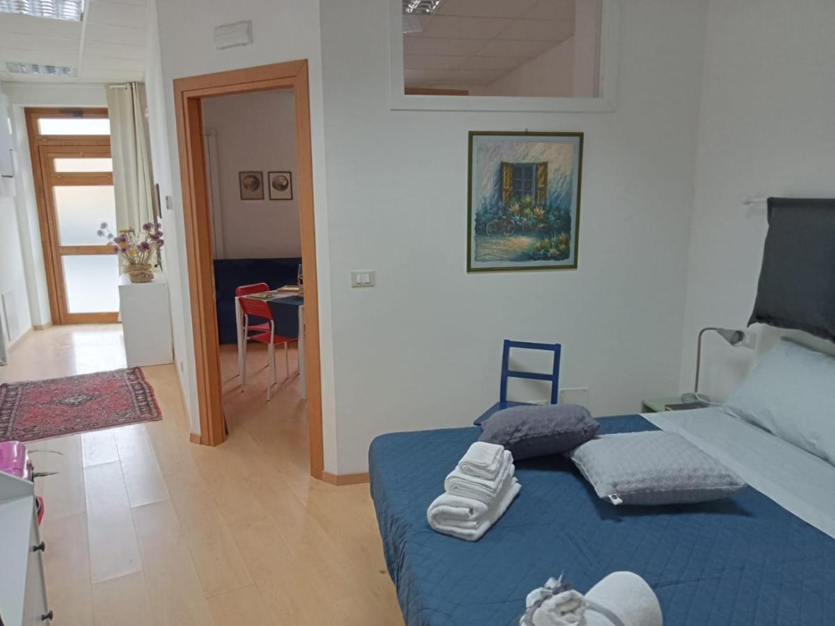 Al Piano Terra Apartment Poggio Picenze Bagian luar foto